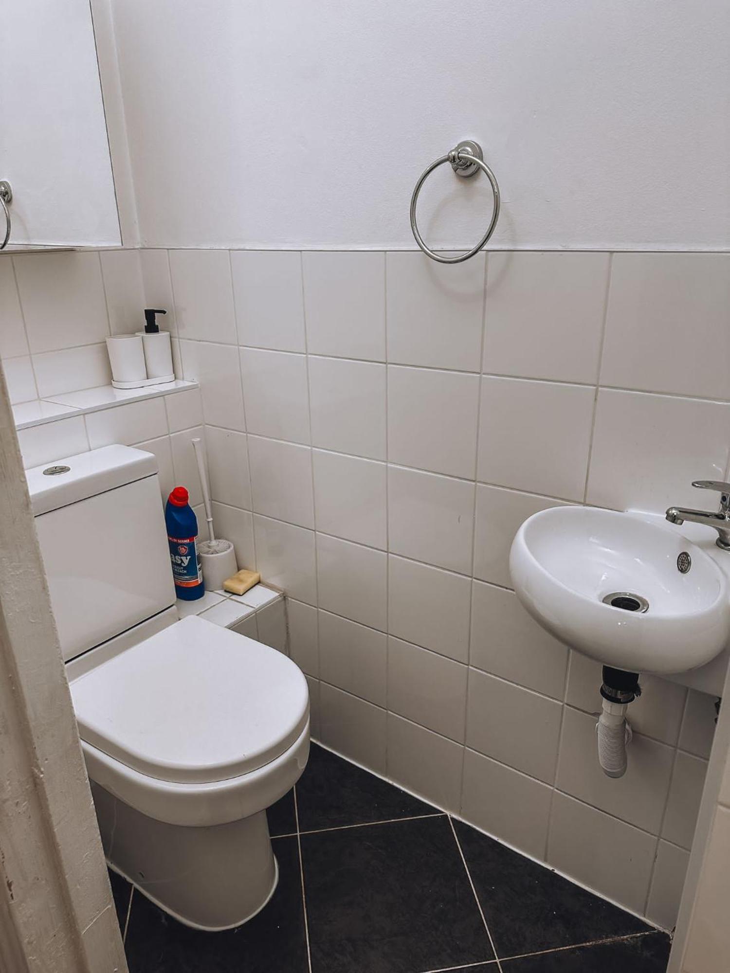 Cosy 2 Bedroom Apartment In Swiss Cottage. ลอนดอน ภายนอก รูปภาพ