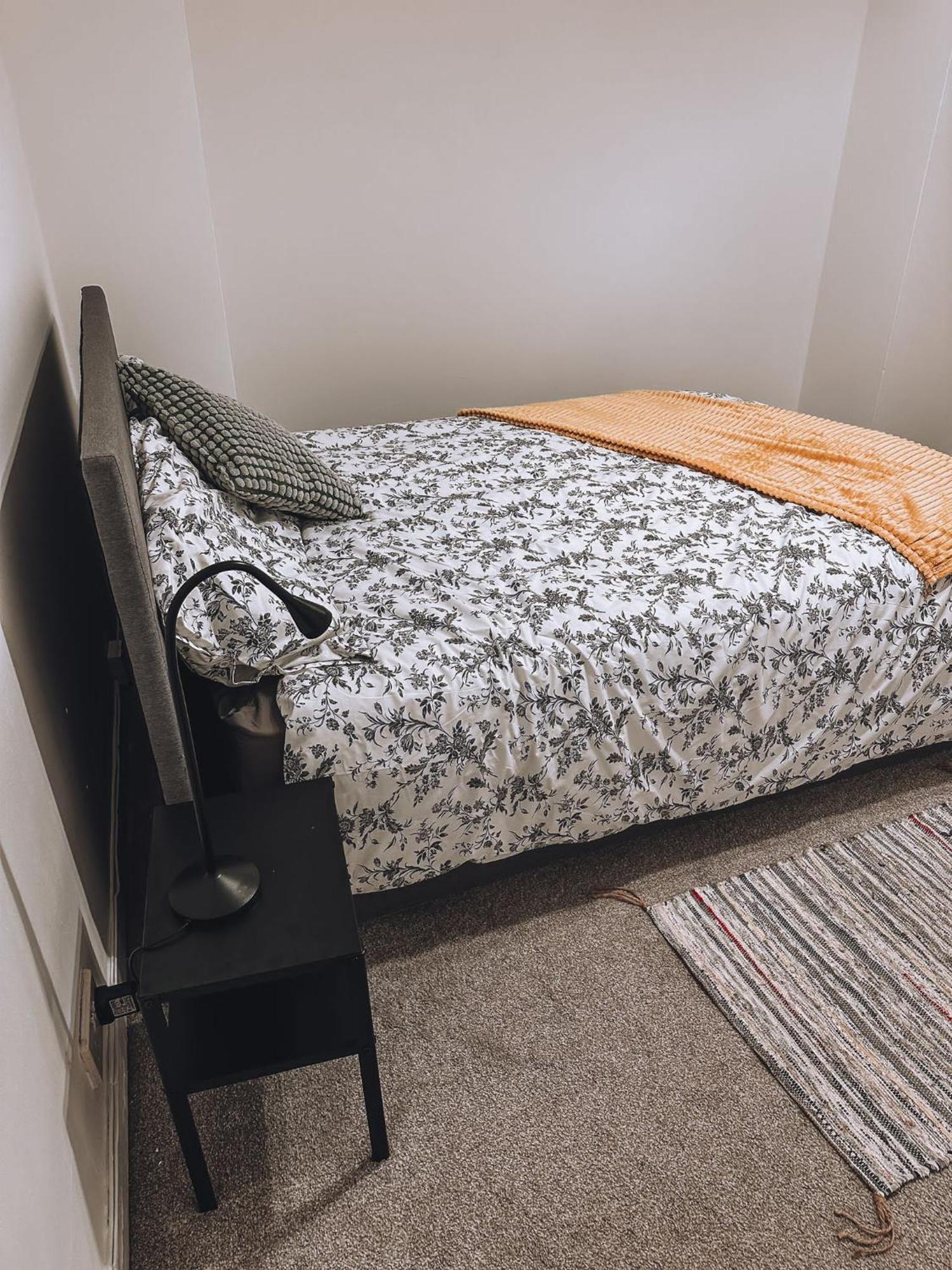 Cosy 2 Bedroom Apartment In Swiss Cottage. ลอนดอน ภายนอก รูปภาพ