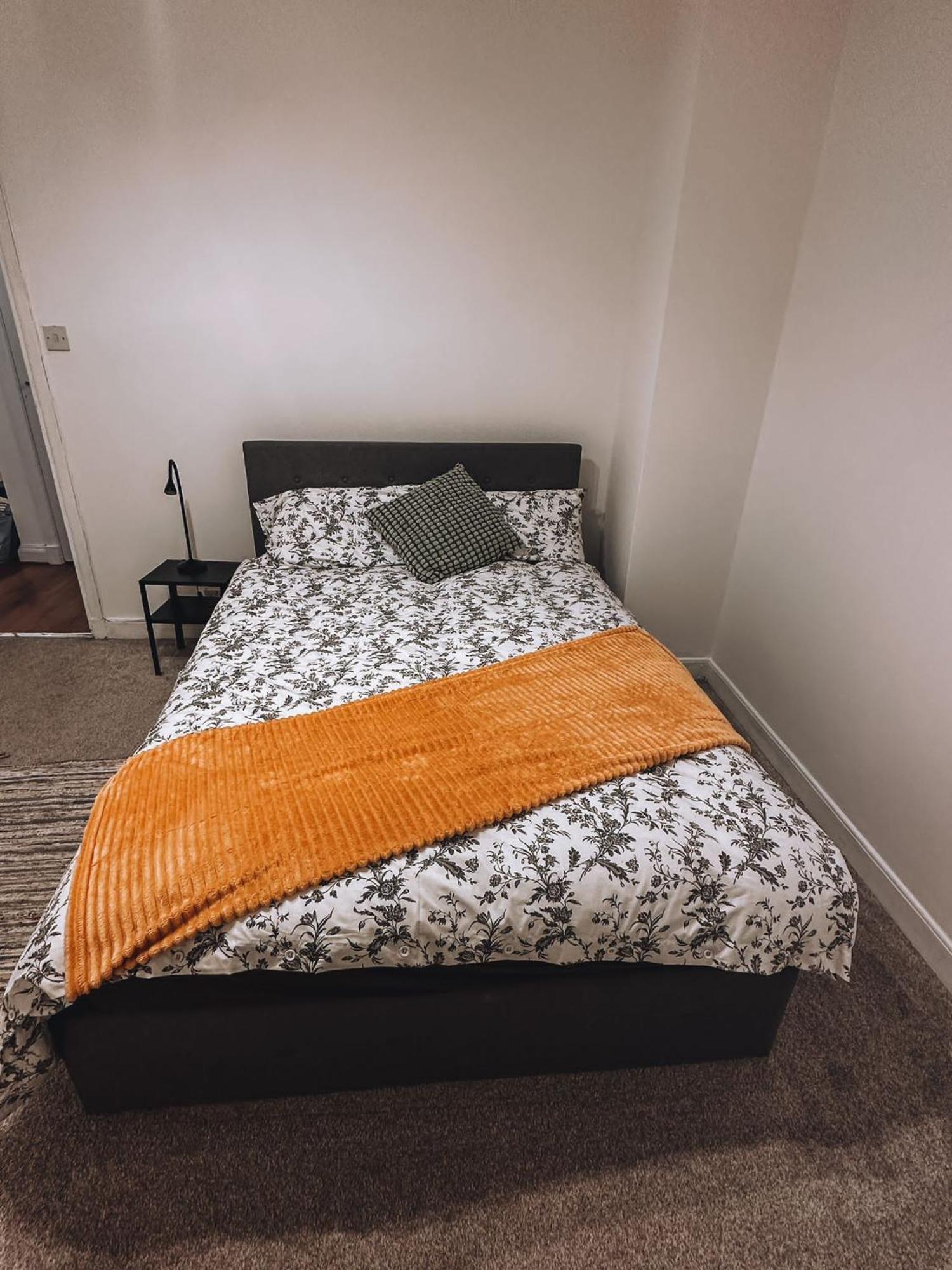 Cosy 2 Bedroom Apartment In Swiss Cottage. ลอนดอน ภายนอก รูปภาพ