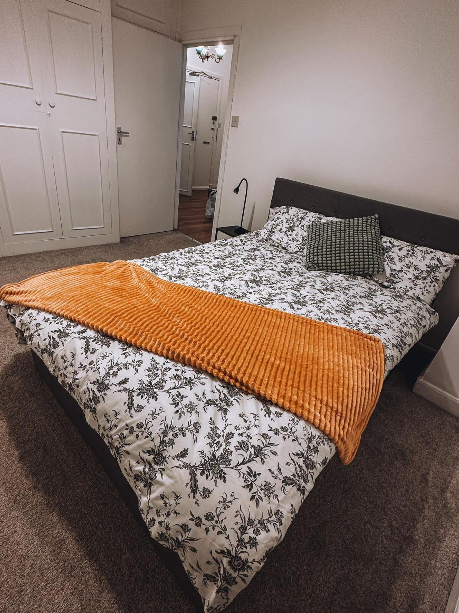 Cosy 2 Bedroom Apartment In Swiss Cottage. ลอนดอน ภายนอก รูปภาพ